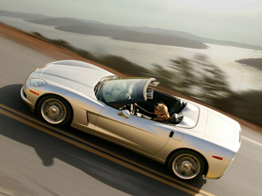  Chevrolet Corvette Convertible 2005 года  (фото 5 из 179)